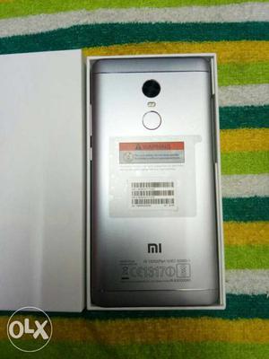 New condition redmi note 4 32gb 3gb ram with full box kit