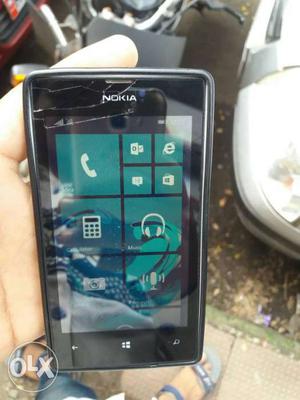 Nokia 520 touch screen phone