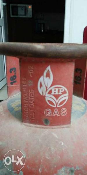 Red HP Gas Cylindrical Gas