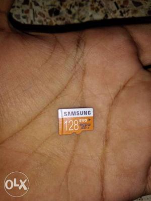 Samsung 128 GB memory card 1 month use only