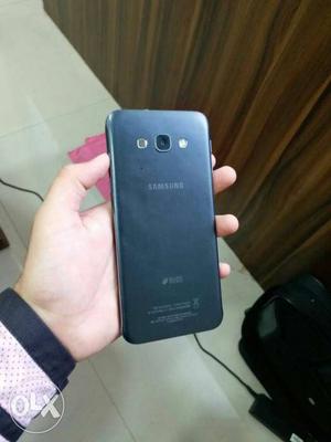 Samsung a8 blk clr in good condition with full kit