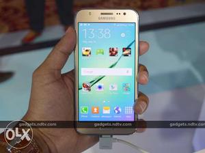 Samsung galaxy j5 in very good condition as new