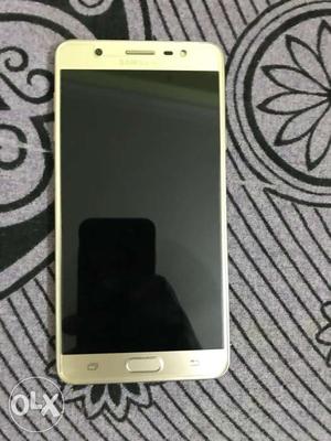 Samsung j7 max only 1 month used