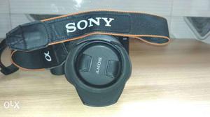 Sony dslr 20.1mega pixel only one year used bill