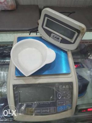 White And Blue CAS Digital Weighing Scale
