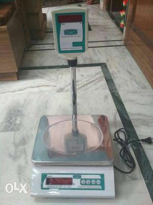  rs 30 kg weighing machine with one year