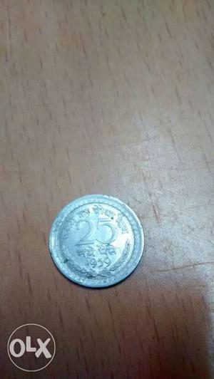 25 Naya paise coin of  CALCUTTA MINT