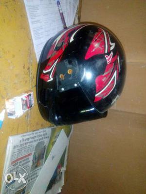 Black And Pink Full-faced Helmet