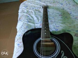 Feyaar guitar G-string is broken