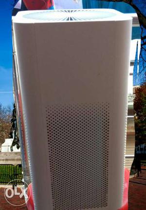 Mi Air Purifier 2 (white). 2 days old. its a
