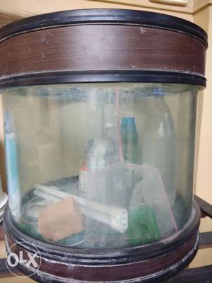 Rounded Aquarium Vintage.Gud Condition With Sand