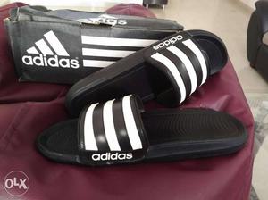 Adidas flip flops