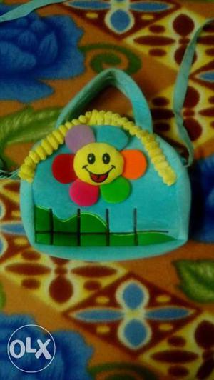 Cute and lovely bag for kids