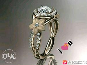 Diamond Embellished Silver-colored Ring