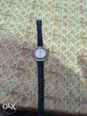 HMT ladies hand watch. not in use. good condition