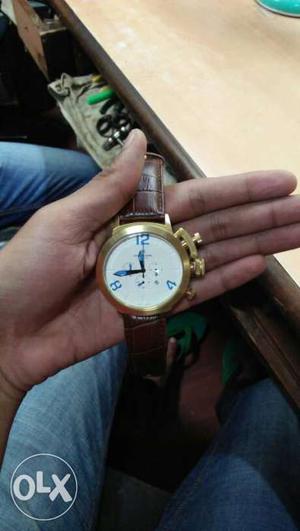 Only 5 months old watch Raymond renee Swiss made,