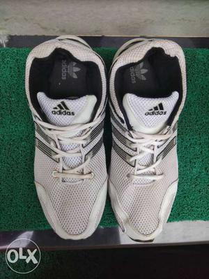 Orginal adidas shoes made in Vietnam 3 month used