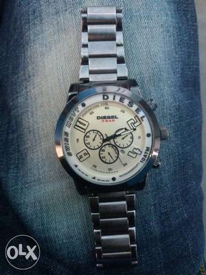 Round Beige And Silver Diesel Chronograph Watch With Silver