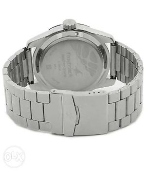 Round Silver-colored Fastrack Watch With Link Band