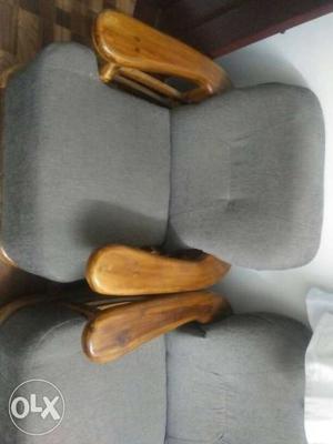 1mnth old wooden sofas