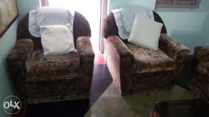 5 seater Teak wood furniture in good condition.