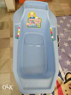Baby bath tub for 0 + months babies..
