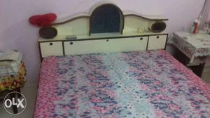 Double bed box king size with mattress