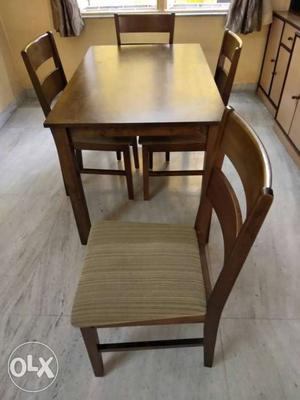 First hand used 4 seater dining table (DAMRO) in excellent