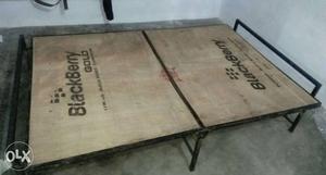 Folding Bed 4/6 Gud condition