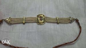 Gold-colored Beaded With Flower Embossed Decor