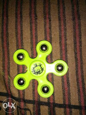 Green 5-ball Hand Spinner