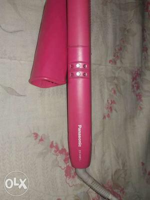 Panasonic hair stetner only 2 years new condition