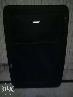Prfct luggage 32 inches size
