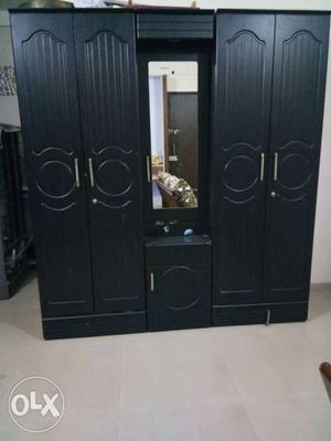 Set of 2 cupboards with dressing