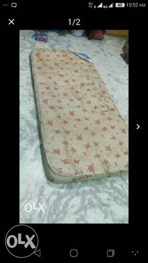 Single-size Brown And Red Floral Mattress