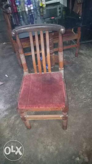 Very stong chair and the wood is saguwan wood