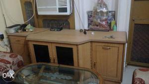 Wooden table in very good condition