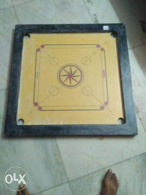 36" carrom board for urgent sell it's a new carrom