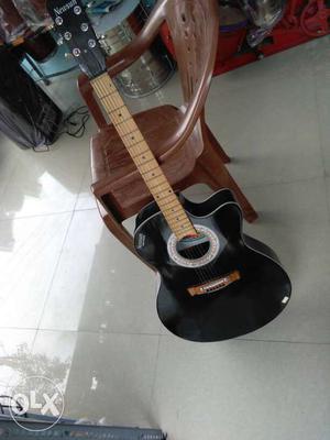 Accostic guitar with cover(Beg), samyelectric.