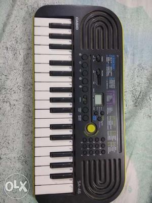 Casio SA-46 Electronic Keyboard