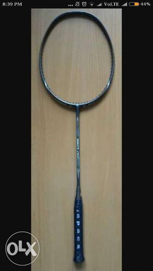 Gray Badminton Racket Screenshot
