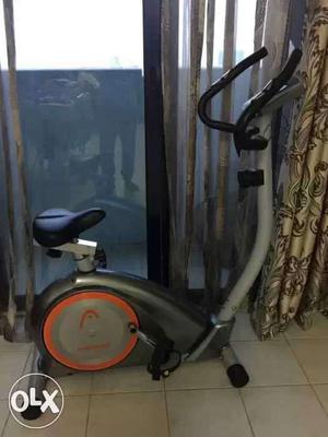 Magnetic exercise bicycle