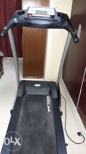 Motorized Treadmill.2and half year old,regularly servicing
