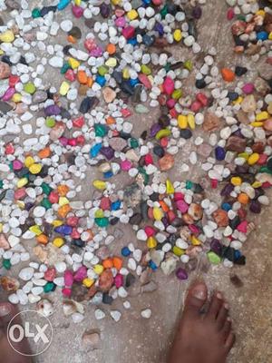 Multicolored Pebble Lot above12 kg