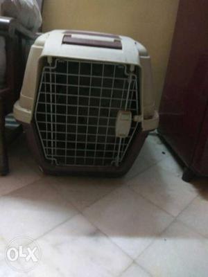 PET CARRIER UP FOR GRABS. This is the only kind