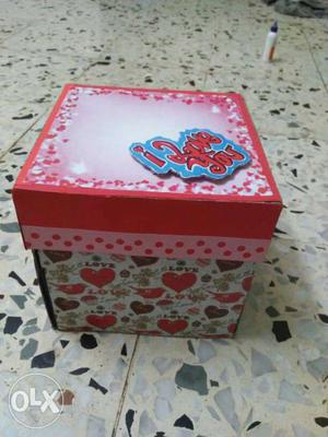 Red, White, And Pink Floral Box