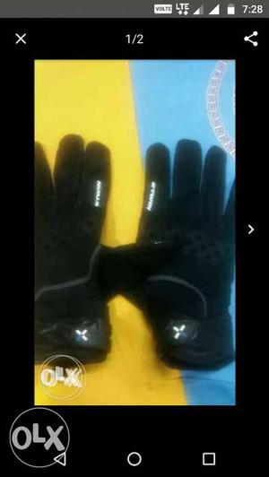 Sealed glove