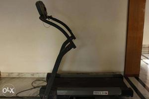 Treadmill / walker / cardio machine up for sale