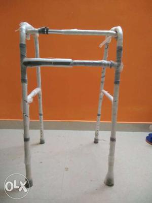 Walker (foldable) Used for 2 weeks. Price is