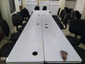 10 computer table and 20 chairs 6 months old urgent sell...